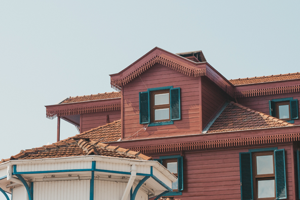 6 Principais Tipos de Telhas de Cerâmica para não Errar no Telhado