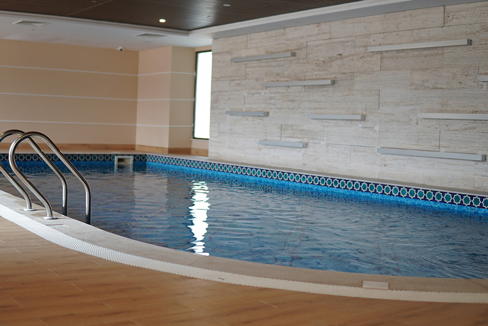 Apartamento com piscina: 3 coisas para avaliar antes de comprar