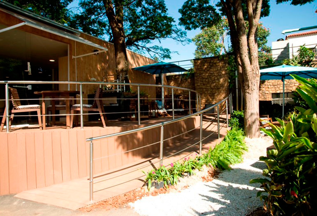 Como instalar toldos em casa