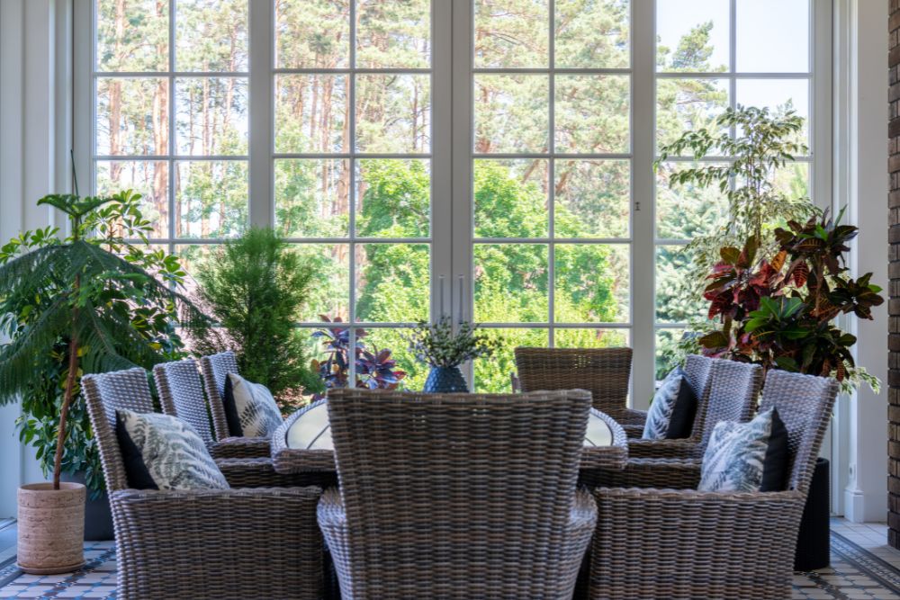 Esquadrias de alumínio pretas ou brancas: Qual combina com seu estilo?