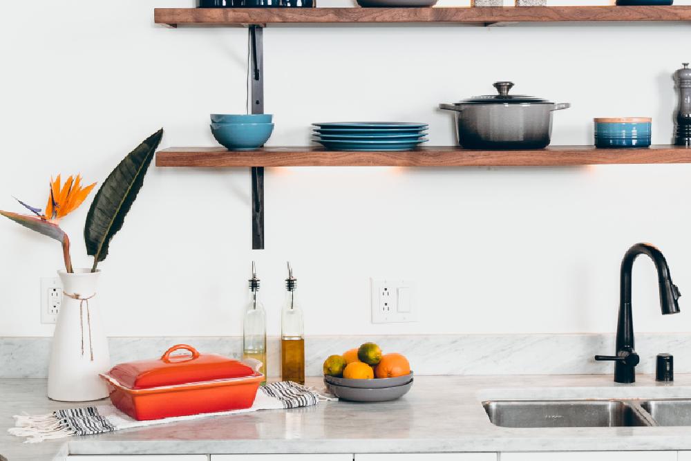 Gesso pode ser usado em áreas úmidas, como banheiros e cozinhas?