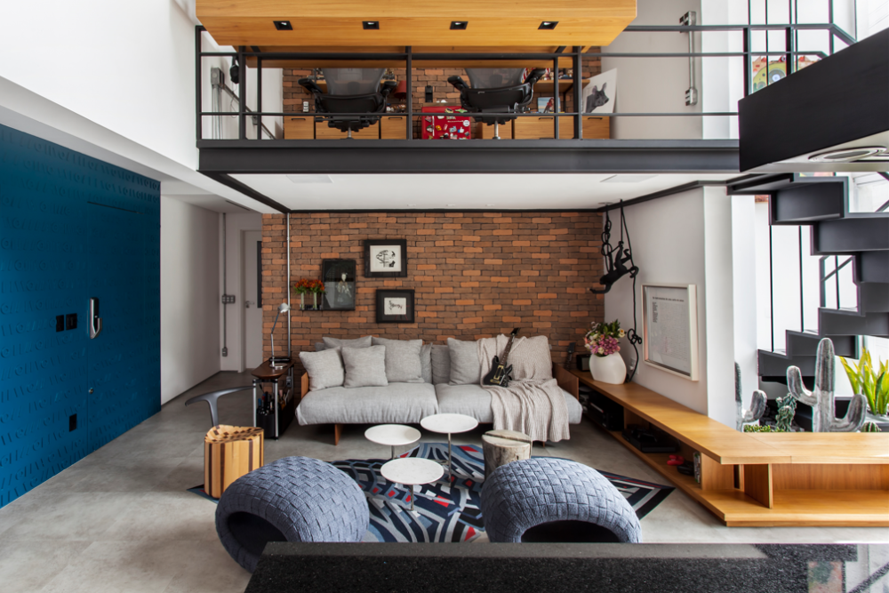 Loft no Estilo Industrial Traz Contrastes Contemporâneos e Peças Emotivas
