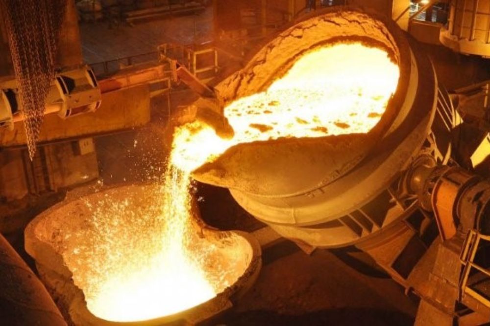 O Processo de Fabricação do Ferro: Da Extração ao Produto Final