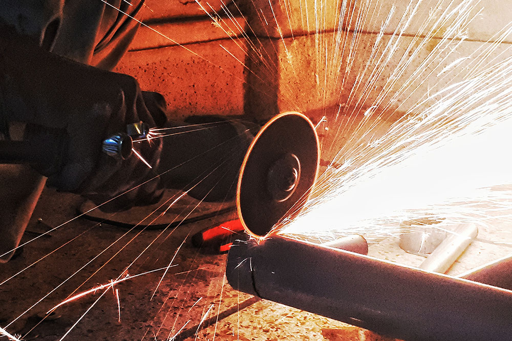 O que faz o encanador e instalador de tubulações?