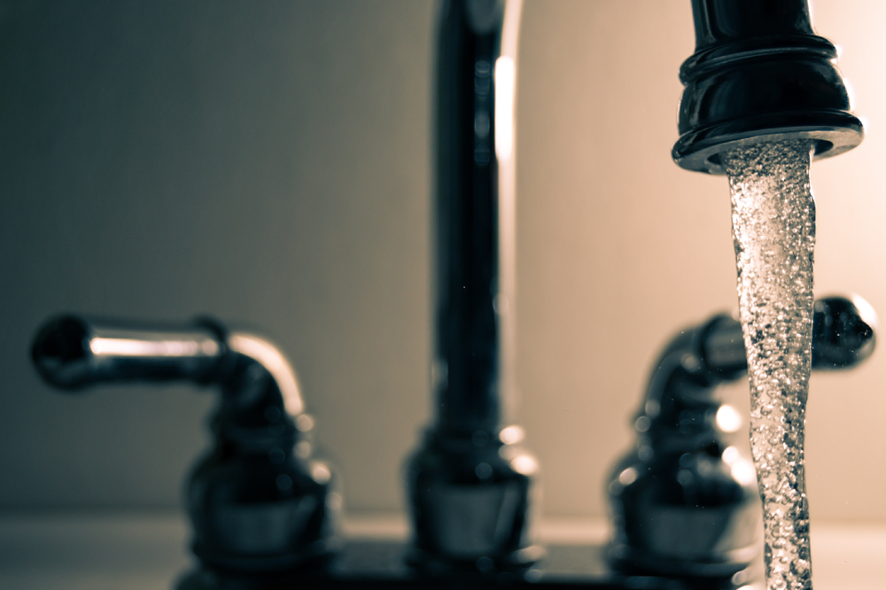 O que você precisa saber antes de contratar um encanador?